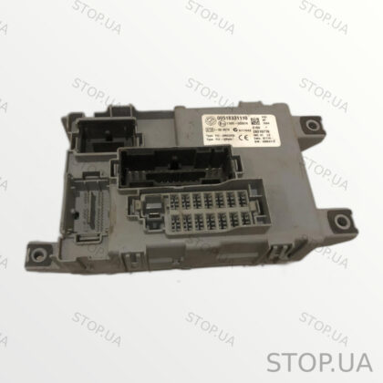 518331110 блок управления BSI Блок модуль управления BSI предохранителей и