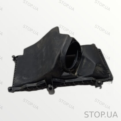 0111450A корпус воздушного фильтра верхняя часть Корпус воздушного фильтра