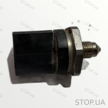 261545060 датчик давления топлива Датчик давления топлива Volkswagen Touare
