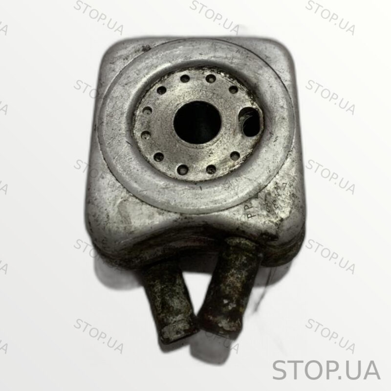 028117021K радиатор масляный 028117021K Радиатор масляный Passat B5 1.9 Vol