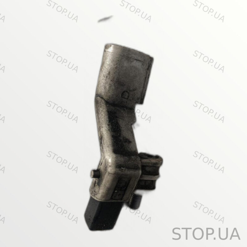 03C906433A датчик положения коленвала Датчик положения коленвала Volkswagen