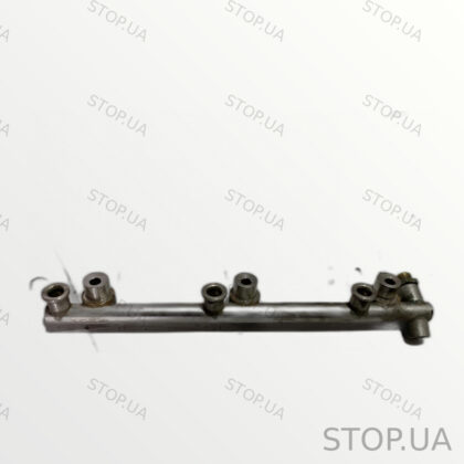 03H133317P топливная рейка 03H133317P Топливная рейка Volkswagen Touareg 10