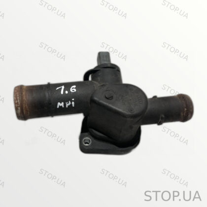 06A121133AL фланец системы охлаждения Фланец системы охлаждения Skoda Octav