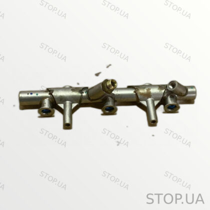 06E130089AF топливная рампа 06E130089AF топливная рампа Audi Q7 2015-2020 3