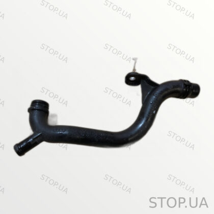 06H121065D патрубок системы охлаждения Патрубок системы охлаждения Audi Q5