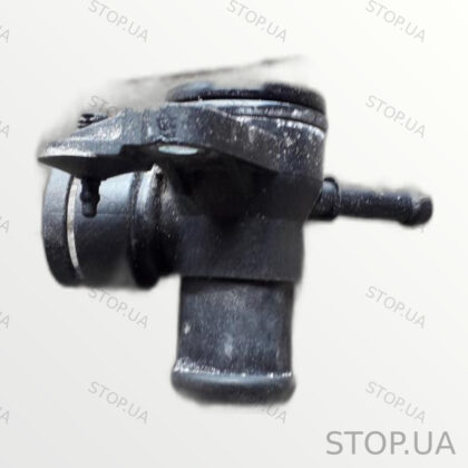 06J121132G фланец системы охлаждения Фланец системы охлаждения 2.0 TSI Volk