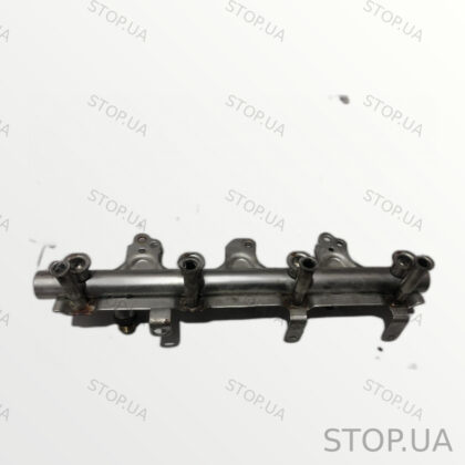 06J133317AB топливная рейка 06J133317AB Топливная рейка Volkswagen Tiguan 0