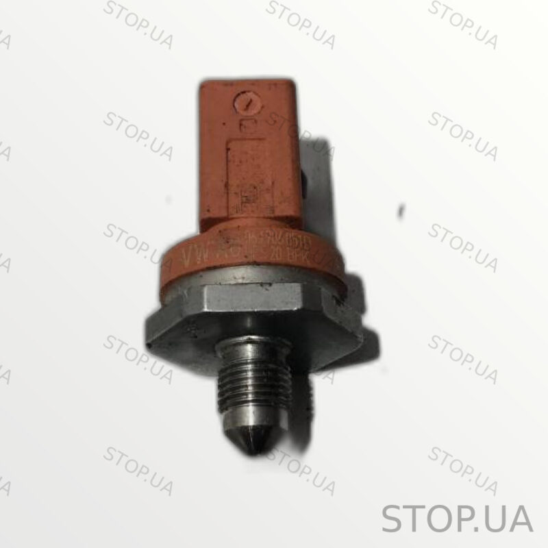 06J906051D датчик давления топлива Датчик давления топлива Audi Q3 11-14 SK