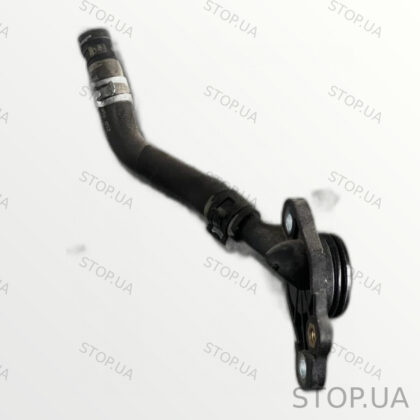 06K121051H патрубок системы охлаждения Патрубок системы охлаждения Volkswag