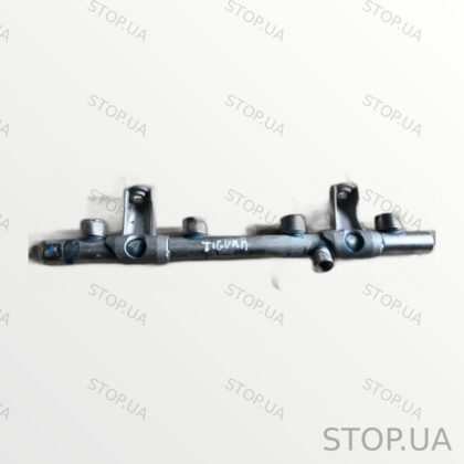 06L133317L топливная рейка 06L133317L Топливная рейка Volkswagen Tiguan 2.0