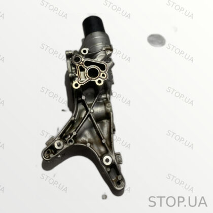 06L903143K кронштейн генератора Кронштейн генератора Volkswagen Atlas 2017