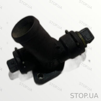 74121132 фланец охлаждающей жидкости Фланец охлаждающей жидкости Volkswagen