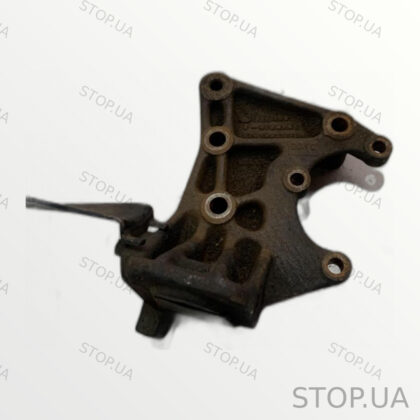 074199207B кронштейн опоры двигателя правый Кронштейн опоры двигателя правы