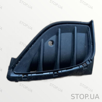 11A807819 решетка переднего бампера левая 11A807819 Решетка переднего бампе