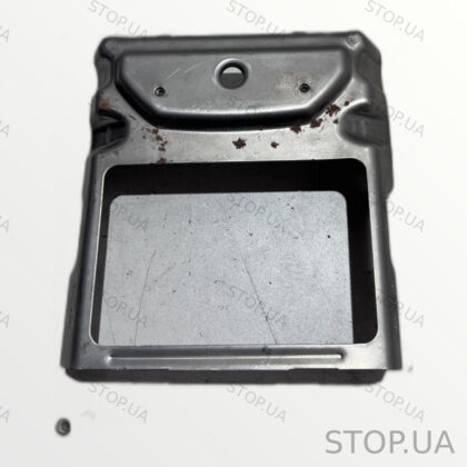 11A861513 кронштейн центральной консоли Кронштейн центральной консоли Volks