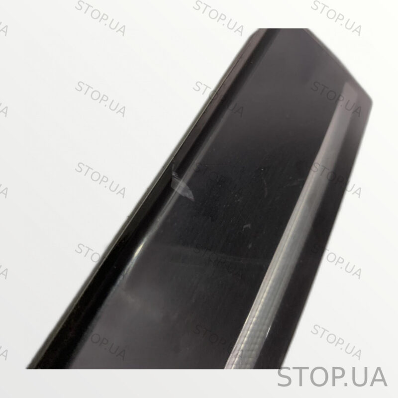 11A941654 планка подсветки правая 11A941654 Планка подсветки правая (дефект — изображение 3