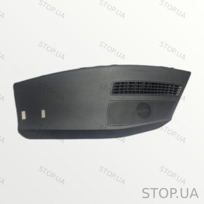 11B858189B накладка торпедо Volkswagen Накладка торпедо с дефектом для Volk