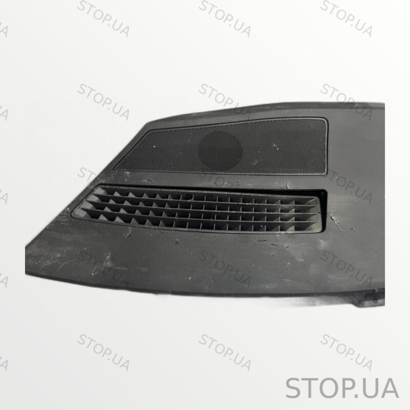 11K858189 накладка торпедо Volkswagen ID.4 — изображение 2