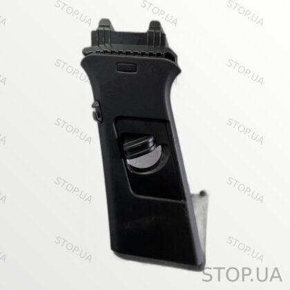 11K867243 накладка центральной стойки верхняя левая Накладка верхней левой