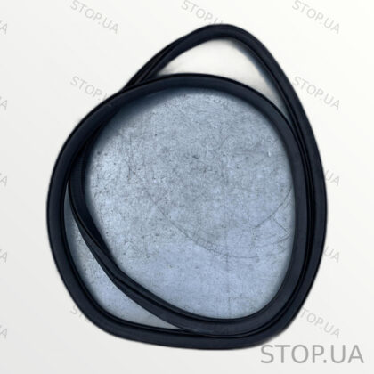 11K867913 уплотнитель двери задней левой Уплотнитель задней левой двери Vol