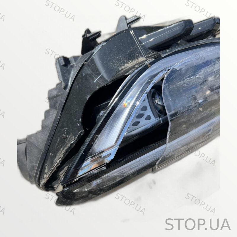 11K941035E левая фара 11K941035E Фара левая сторона (на запчасти) Volkswage — изображение 2