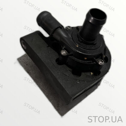 13592753 насос системы охлаждения Chevrolet Bolt EUV (2022–2023)