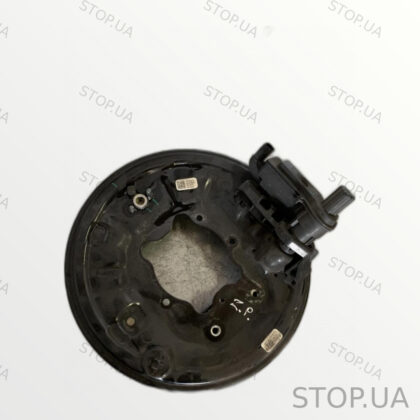 1EA609076 кожух тормозного диска Кожух тормозного диска задний правый Volks