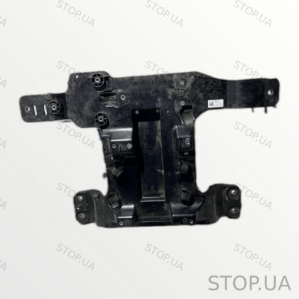 1EA805211B кронштейн компрессора кондиционера Кронштейн компрессора кондици