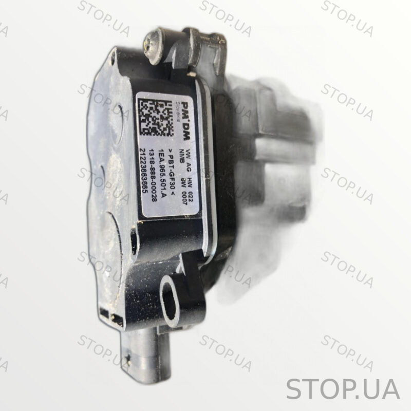 1EK122135B шторка радиатора с моторчиком Volkswagen 1EK122135B Шторка радиа — изображение 3