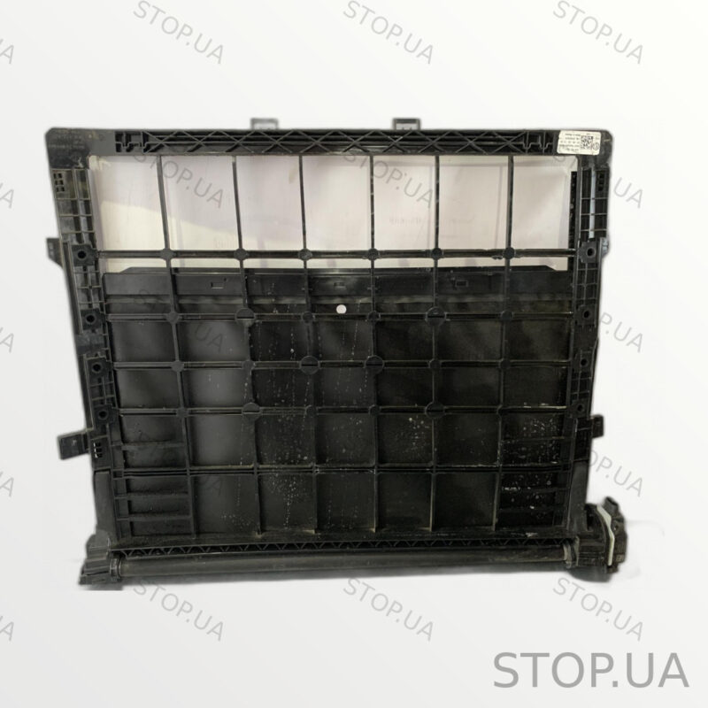 1EK122135C шторка радиатора с моторчиком 1EK122135C Шторка радиатора с мото