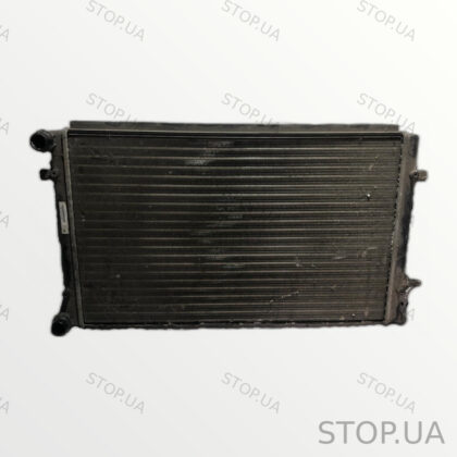 1K0121251BQ радиатор охлаждения двигателя 1K0121251BQ Радиатор охлаждения д