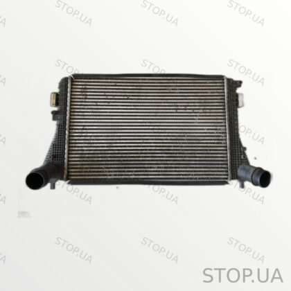 1K0145803BM радиатор интеркулера 1K0145803BM Радиатор интеркулера Superb 2