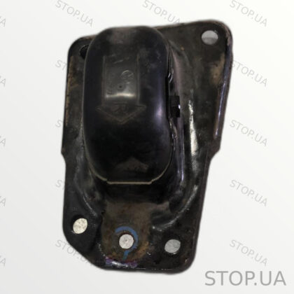 1K0505130L кронштейн правого продольного рычага Кронштейн правого продольно