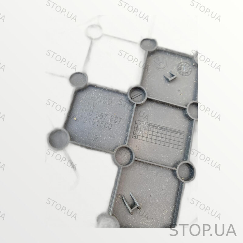1K0857367 заглушка передней панели Volkswagen Touran 06-10 заглушка передне — изображение 2