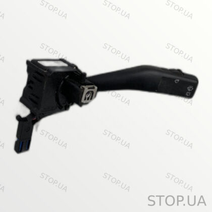 1K0953519 подрулевой переключатель правый 1K0953519 Подрулевой переключател