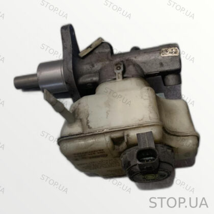 1K1611301D главный тормозной цилиндр 1K1611301D Главный тормозной цилиндр в