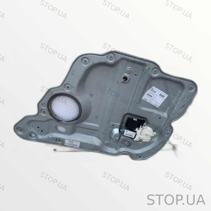 1T0839730K стеклоподъемник двери задней правой с моторчиком 1T0839730K Стек