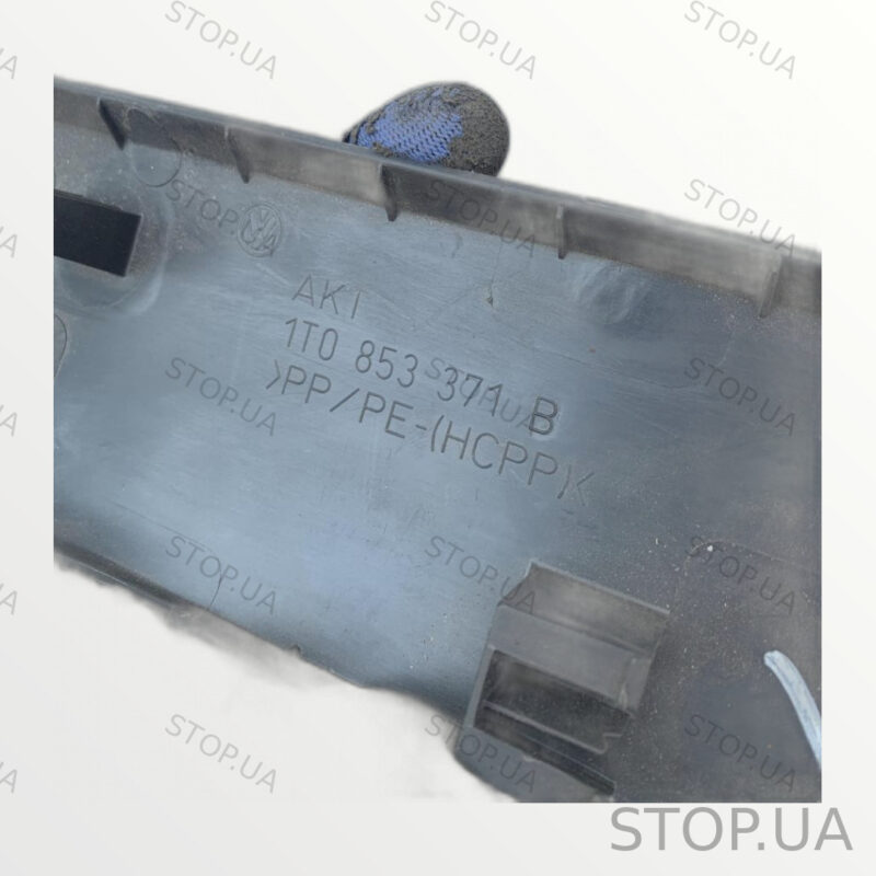 1T0853371B накладка порога задняя левая Накладка порога задняя левая Volksw — изображение 2