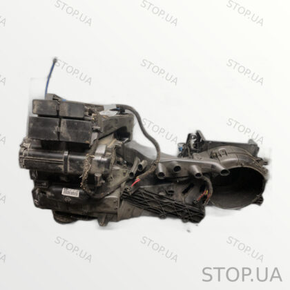 1T1819003CD корпус печки Корпус печки Volkswagen Caddy 04-10 SKU 1T1819003C