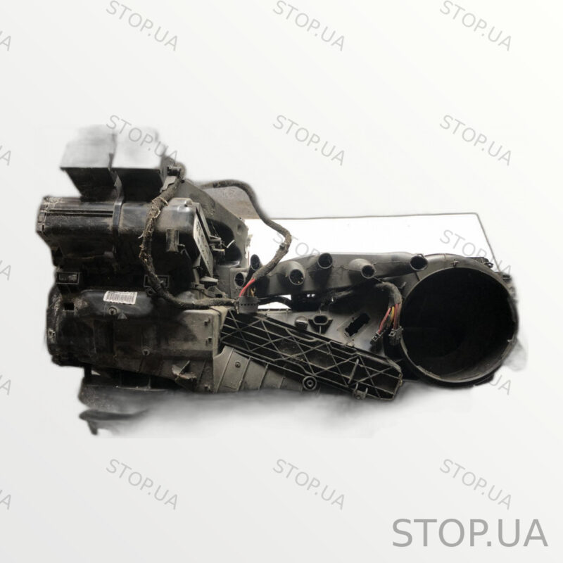 1T1819003CD корпус печки Корпус печки Volkswagen Caddy 04-10 SKU 1T1819003C — изображение 2