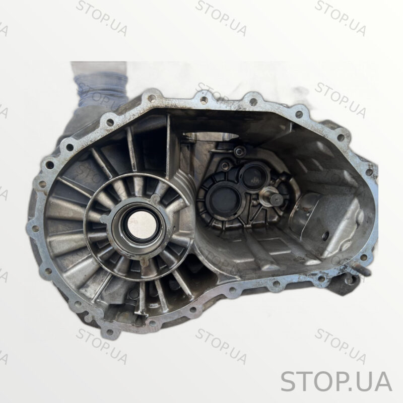2CIR7F097 механическая коробка передач Механическая коробка передач Ford Tr — изображение 4