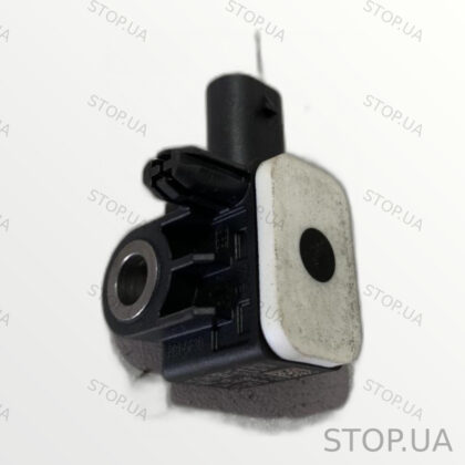 2H0959351 датчик удара боковой Датчик удара боковой airbag Volkswagen Touar