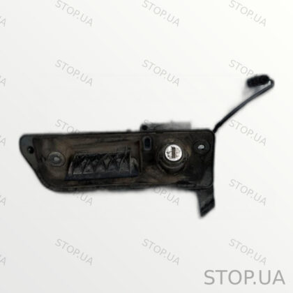 2K0827565 ручка замка двери задняя левая наружная 2K0827565 Ручка замка две