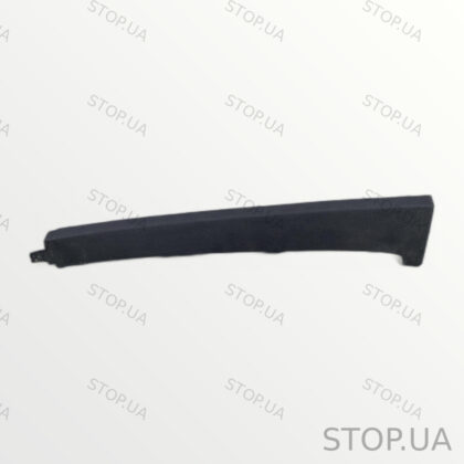 2K0868224 накладка стойки правая Накладка правой стойки Volkswagen Caddy 04