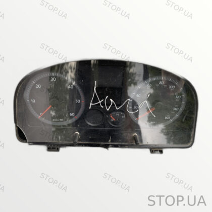 2K0920943C щиток приборов Volkswagen Caddy 04-10 щиток приборов 2K0920943C