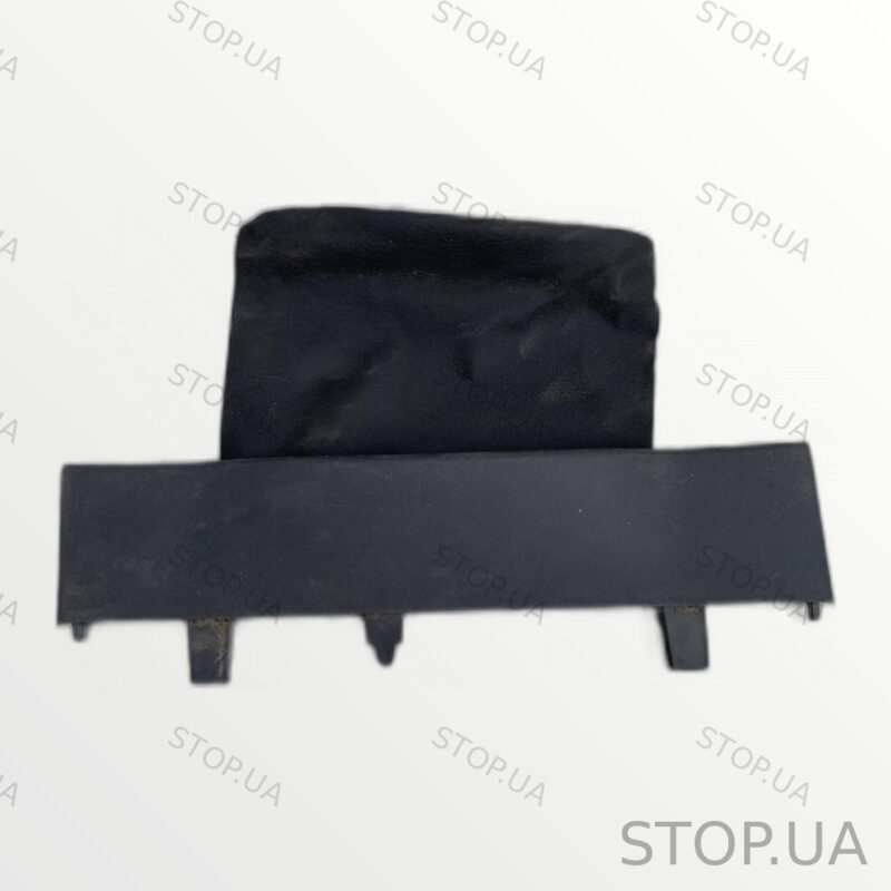 2K2858345A накладка кожуха рулевой колонки Volkswagen Caddy 04-10 накладка