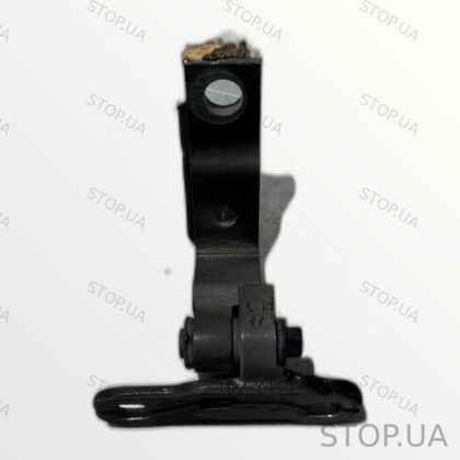 31662654 петля двери передней левой нижняя Петля двери передней левой нижня