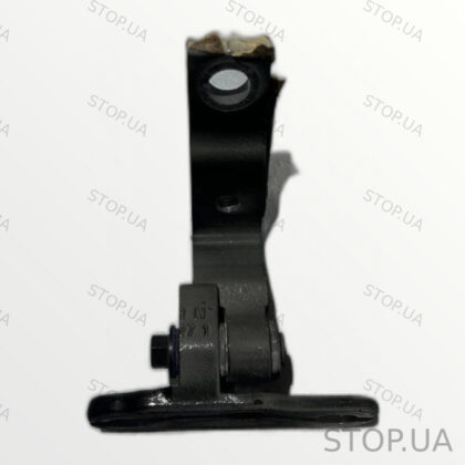 31662655 петля двери передней правой нижняя Петля двери передней правой ниж