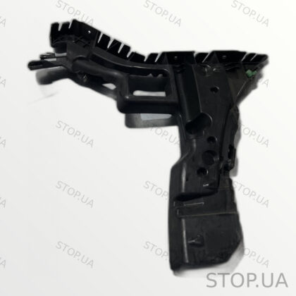 31663653 кронштейн заднего бампера правый Кронштейн заднего бампера правый