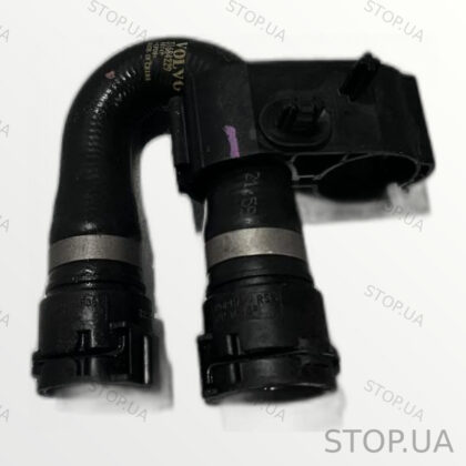 31684229 патрубок системы охлаждения Патрубок системы охлаждения Polestar 2